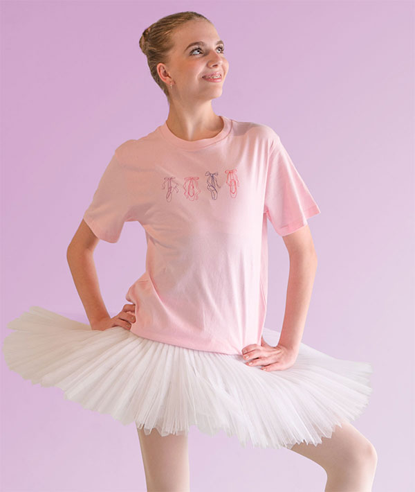 4 Pointes Ballet Pink T-Shirt with pointe shoe illustrations