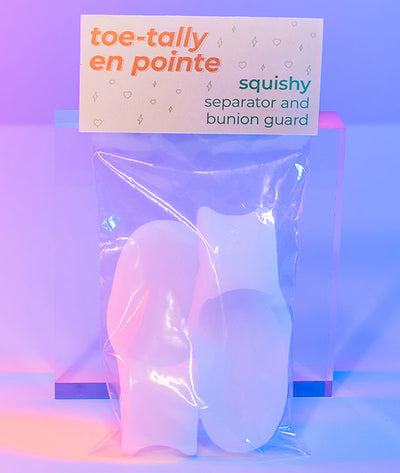 Toe spreader and bunion guard in one for ballerinas